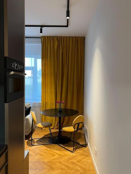 ברטיסלאבה Central Getaway Studio מראה חיצוני תמונה