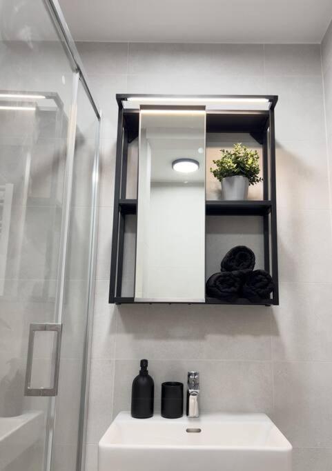 ברטיסלאבה Central Getaway Studio מראה חיצוני תמונה
